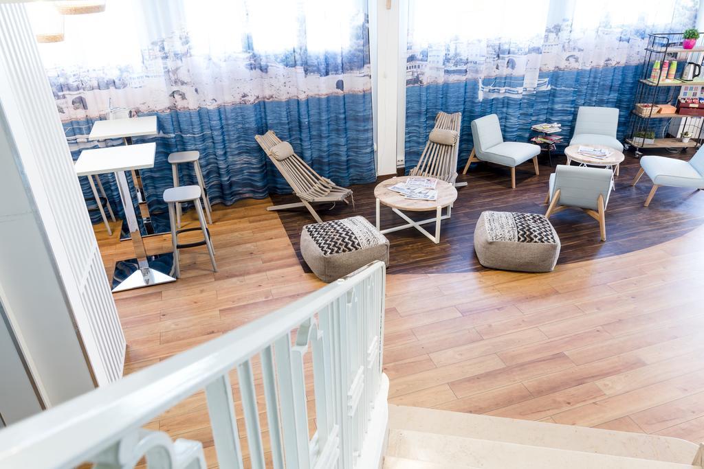 Ibis Styles Centre Prado Place Castellane