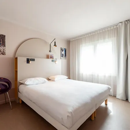 Ibis Styles Marseille Centre Prado Place Castellane Exterior photo
