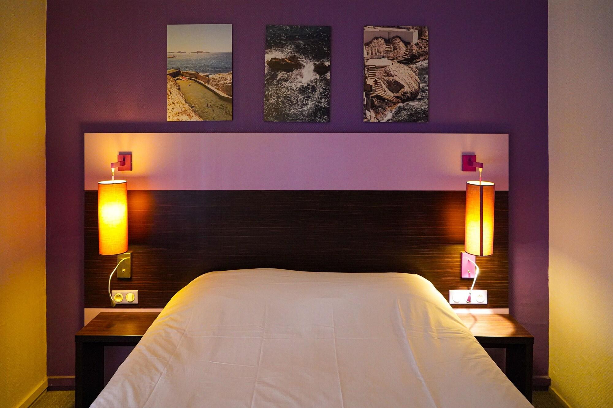 Hotel Ibis Styles Centre Prado Place Castellane 3*