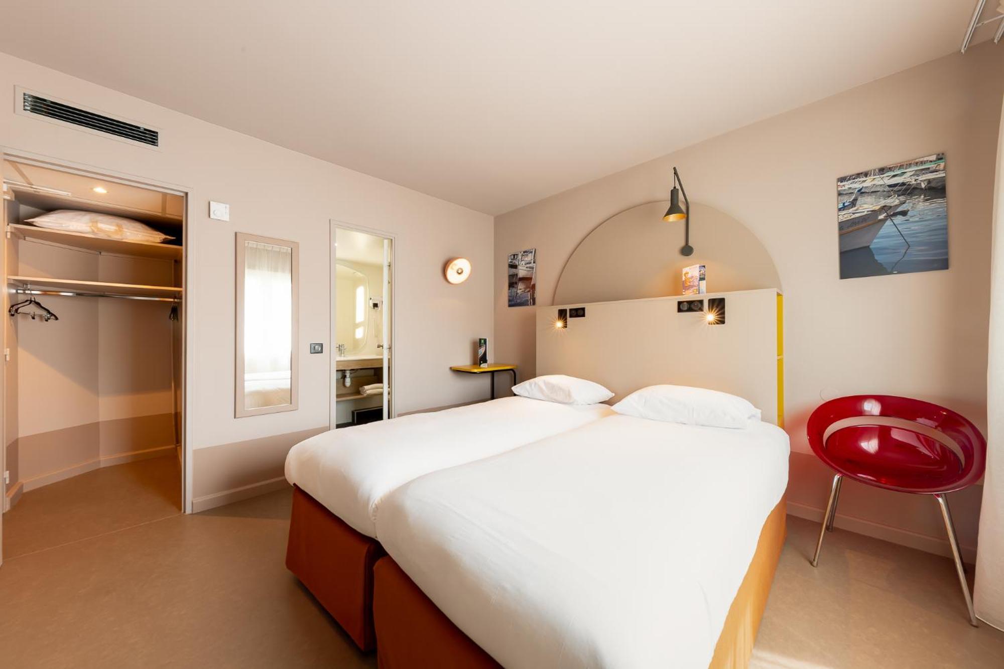 Ibis Styles Centre Prado Place Castellane 3* Marseilles