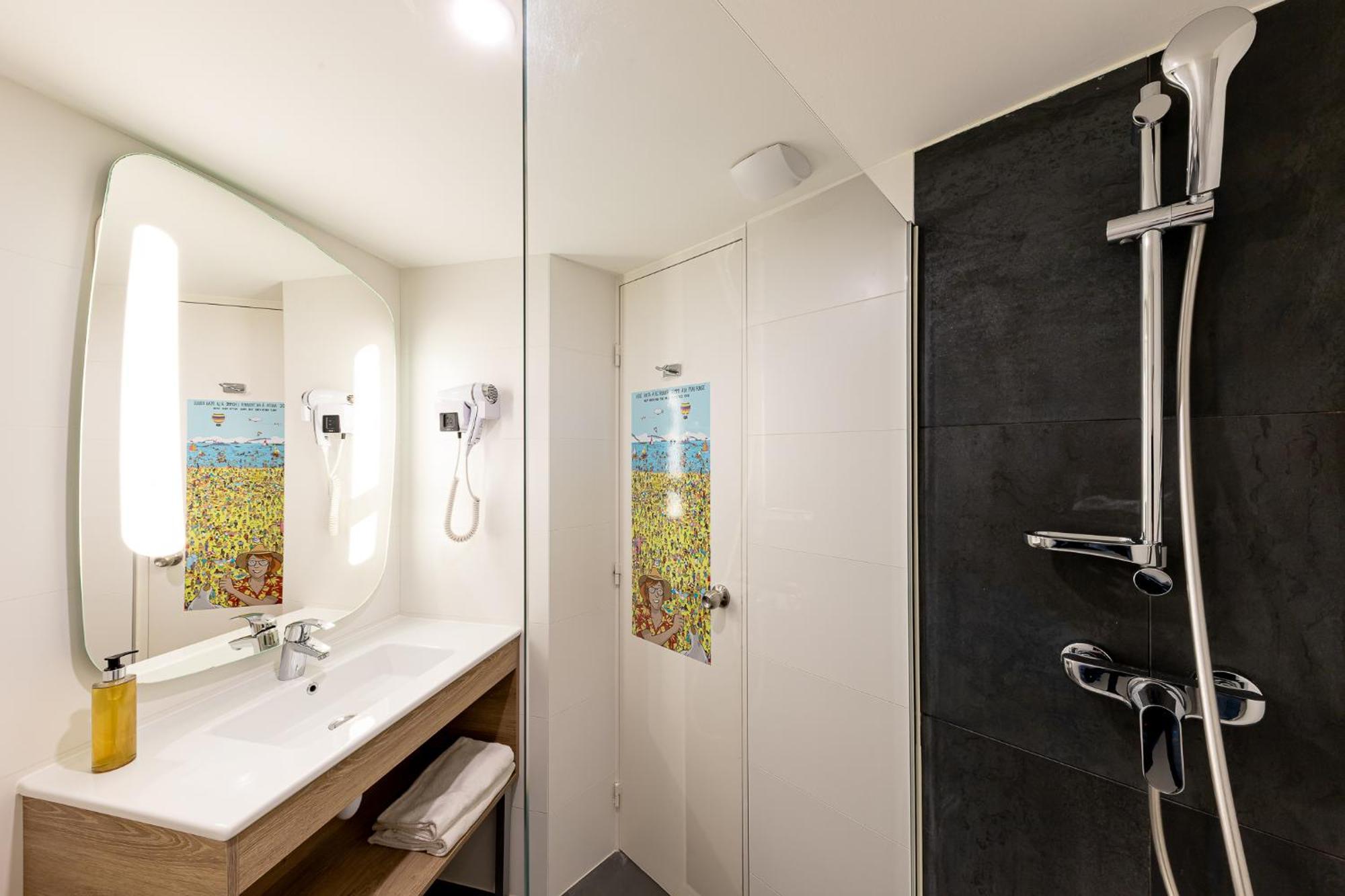 Ibis Styles Centre Prado Place Castellane Hotel 3*